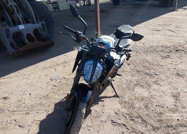 2019 KTM 790 Duke