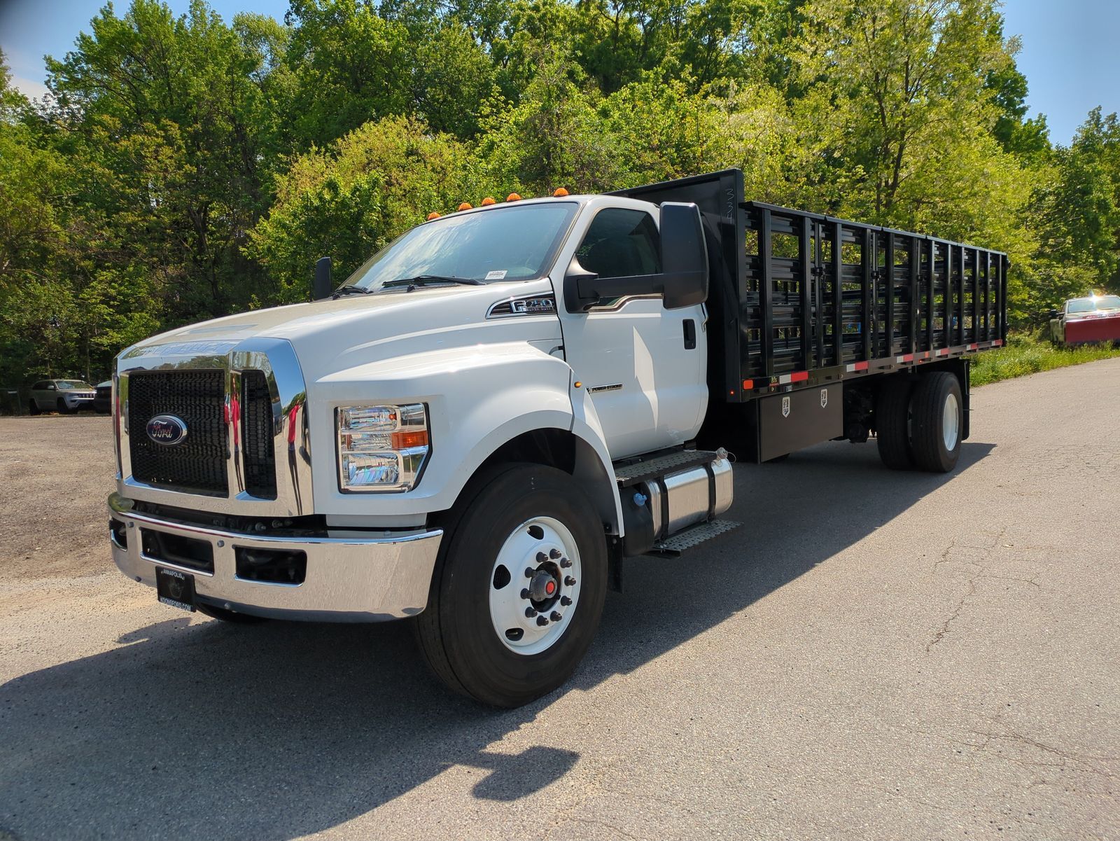 2027 FORD F-750