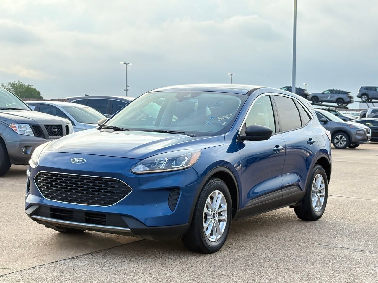 2022 FORD Escape