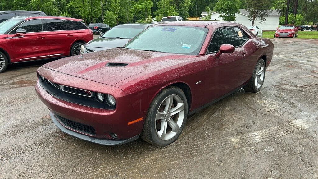 2017 DODGE Challenger