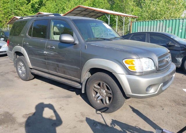 2004 TOYOTA Sequoia
