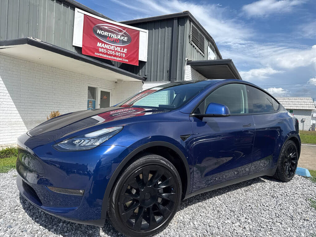 2022 TESLA Model Y