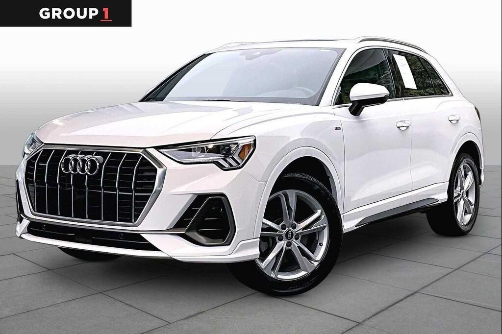 2023 AUDI Q3