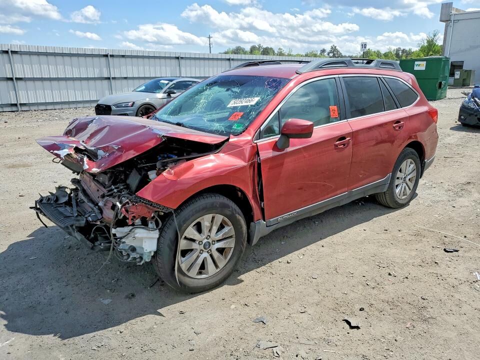 2015 SUBARU Outback