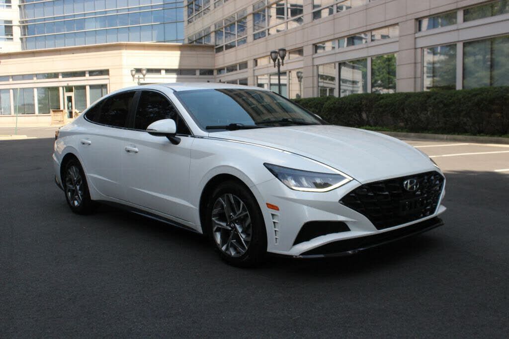 2021 HYUNDAI Sonata