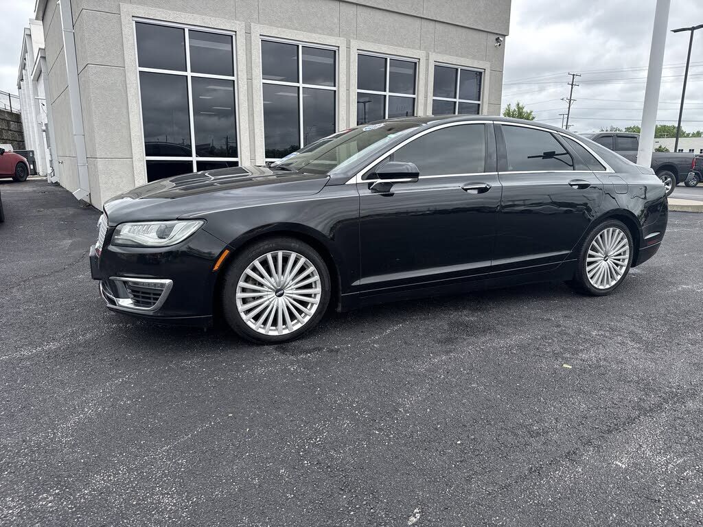 2017 LINCOLN MKZ
