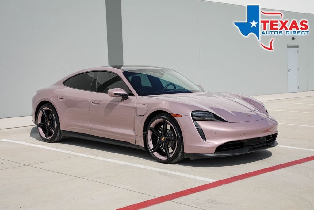 2021 PORSCHE Taycan