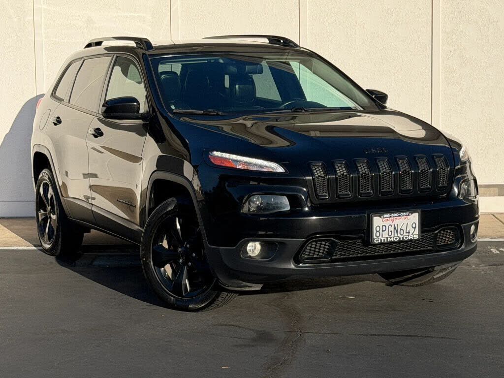 2017 JEEP Cherokee