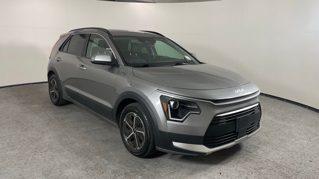 2023 KIA Niro