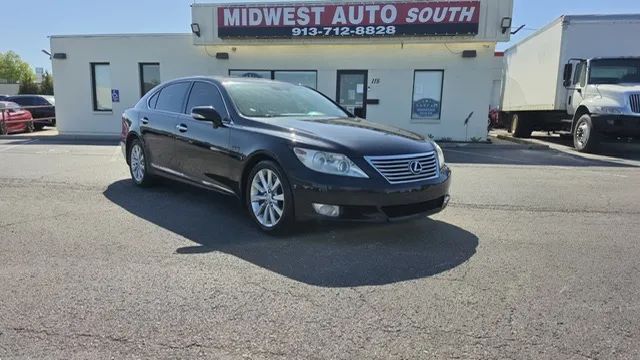 2010 LEXUS LS