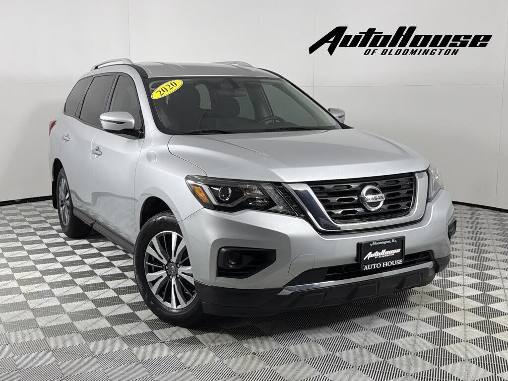 2020 NISSAN Pathfinder