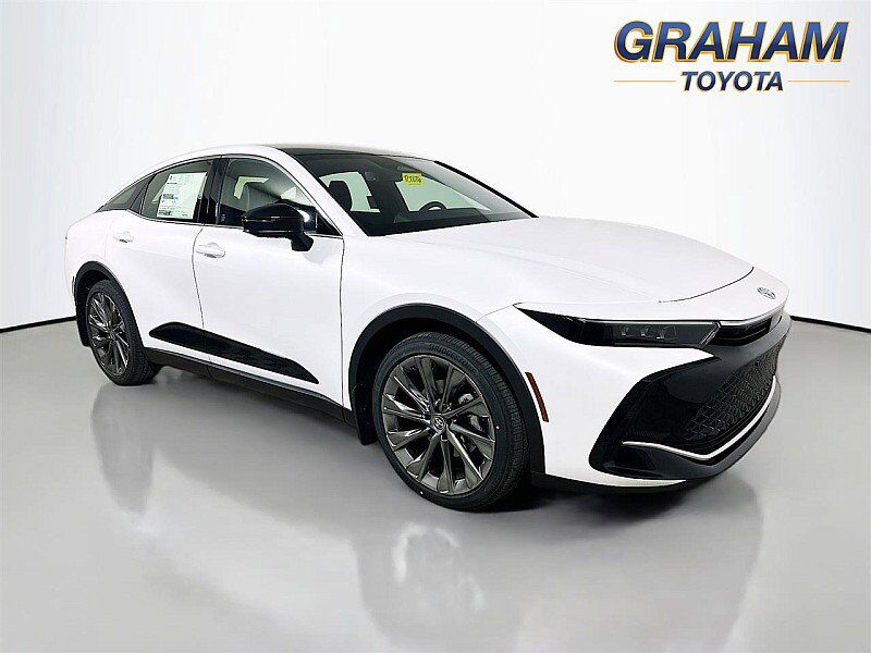2026 TOYOTA CROWN