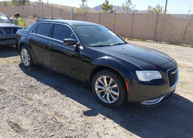 2015 CHRYSLER 300