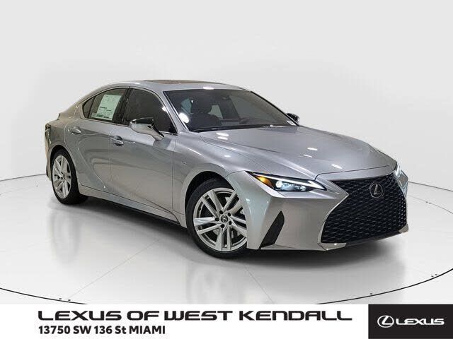 2025 LEXUS IS