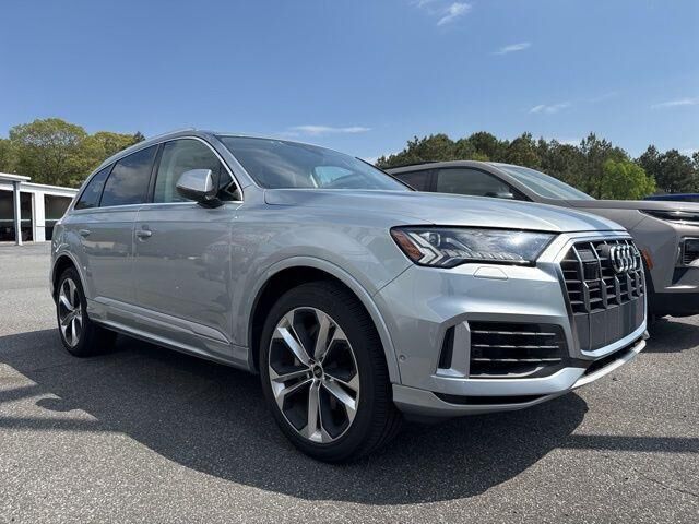 2023 AUDI Q7