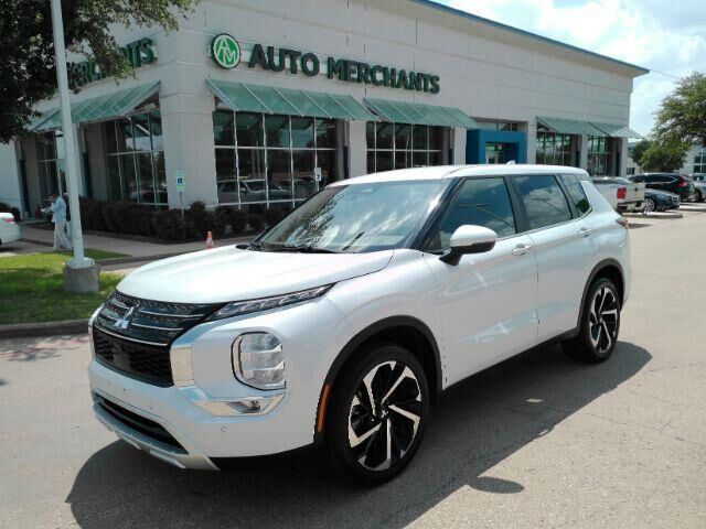 2024 MITSUBISHI Outlander