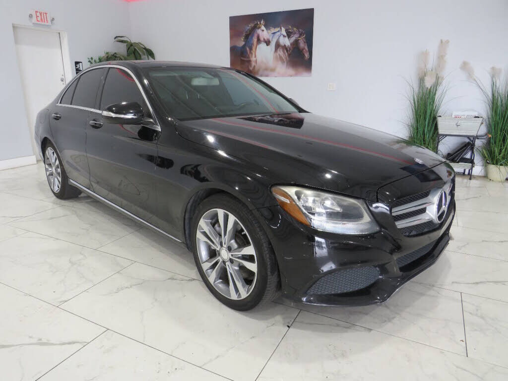 2015 MERCEDES-BENZ C-Class