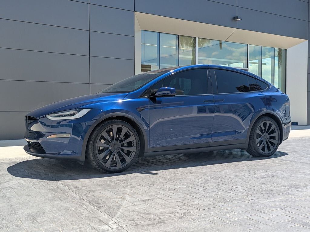 2022 TESLA Model X