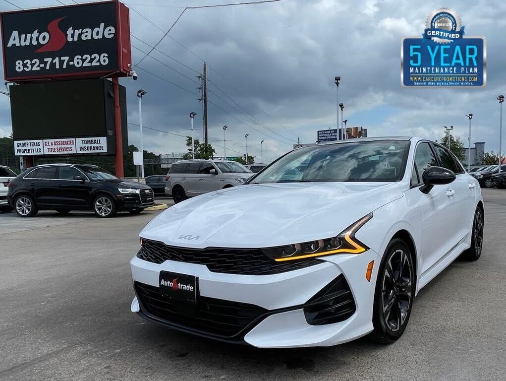 2022 KIA K5