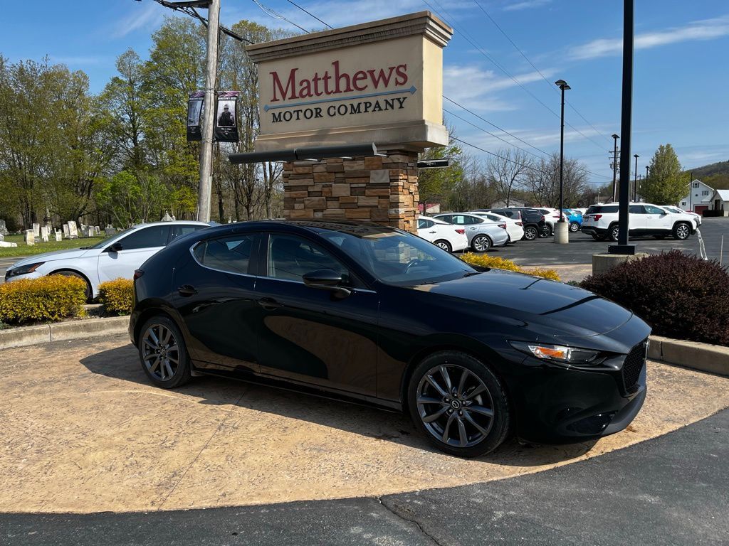2021 MAZDA Mazda3