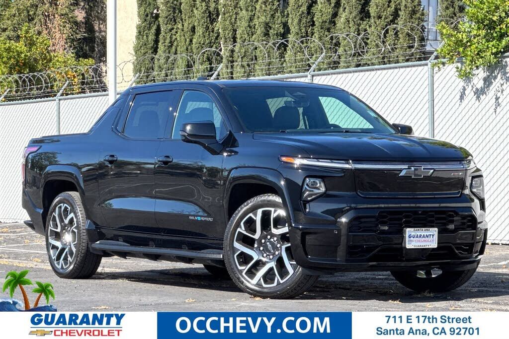 2024 CHEVROLET Silverado EV