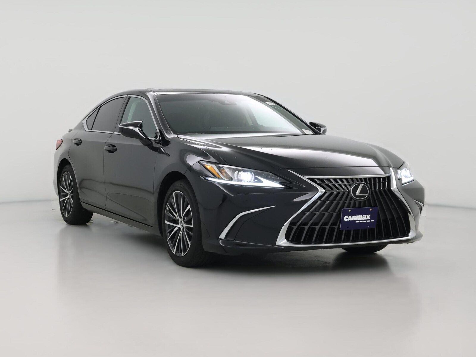 2025 LEXUS ES