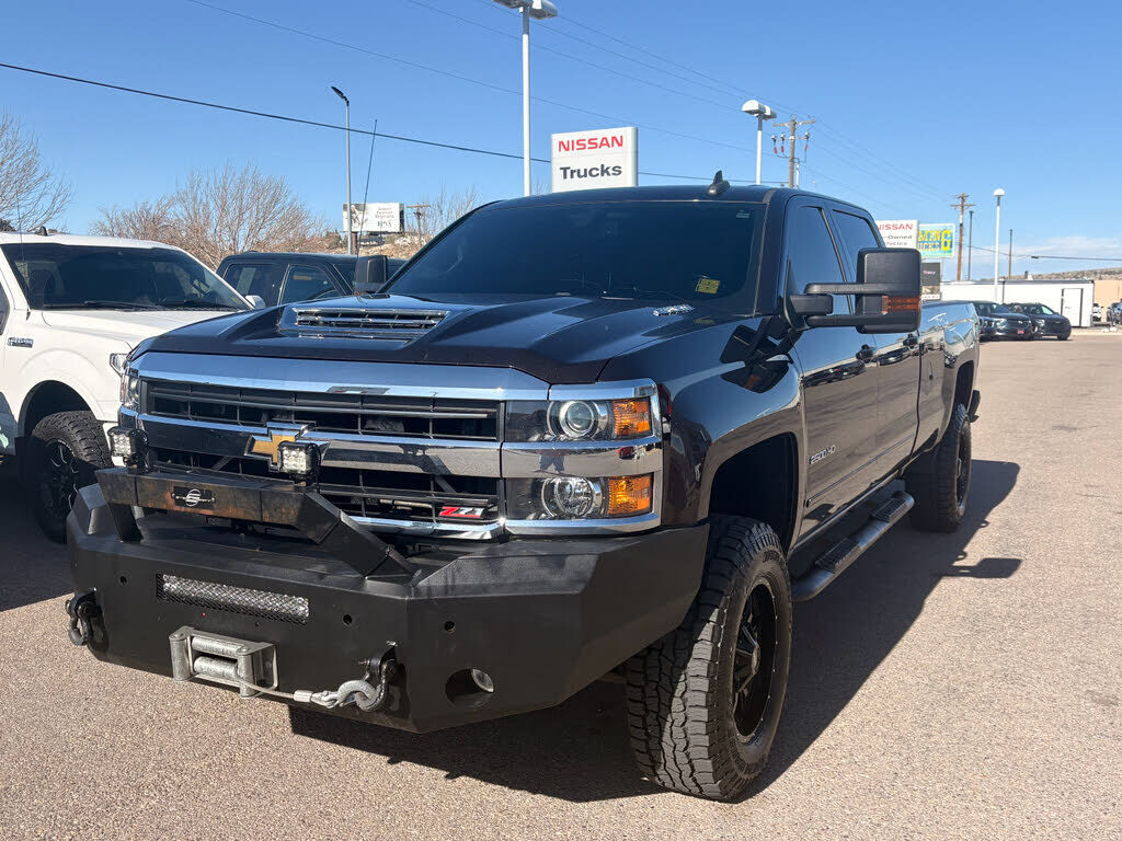 2018 CHEVROLET Silverado