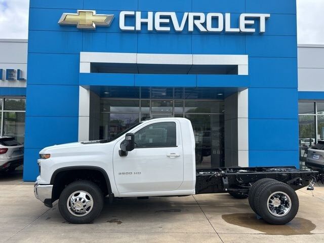 2026 CHEVROLET Silverado HD