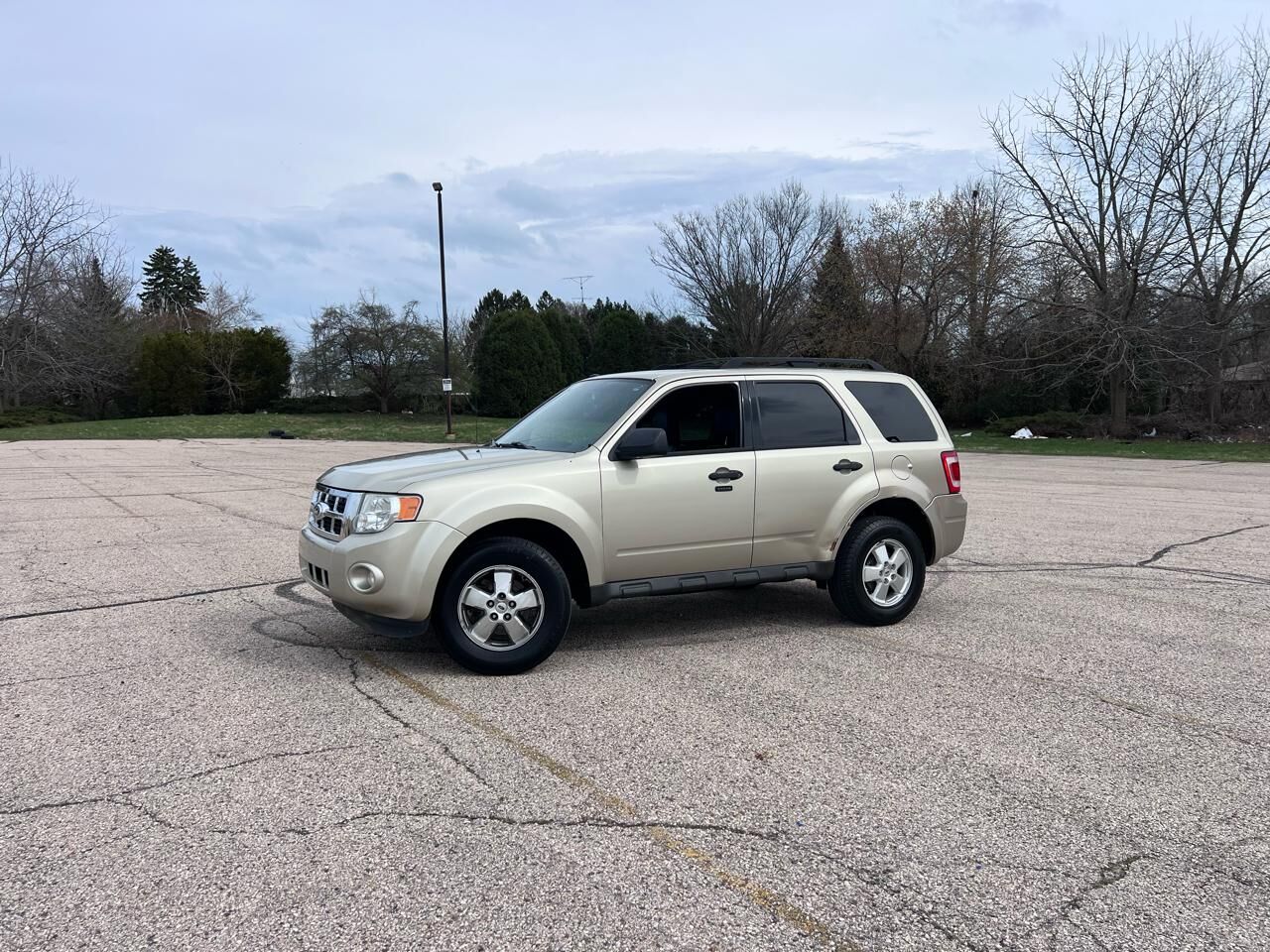 2011 FORD Escape