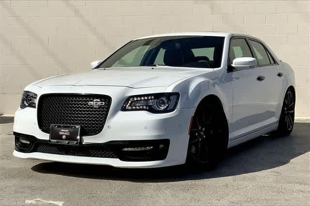 2023 CHRYSLER 300