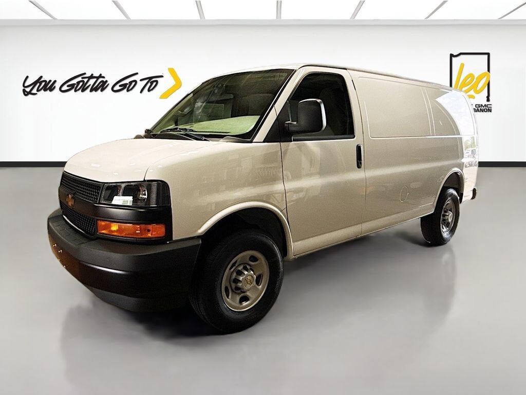 2026 CHEVROLET Express