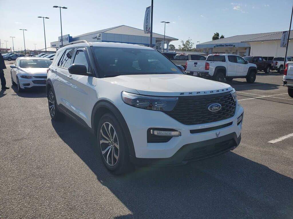 2023 FORD Explorer