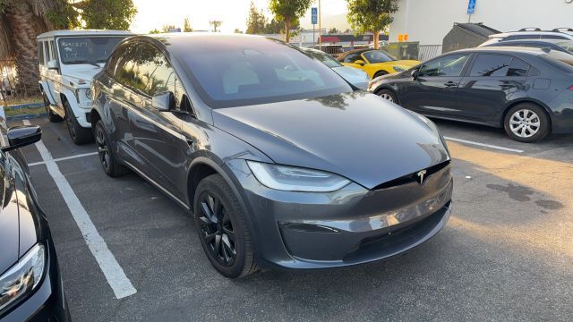 2022 TESLA Model X