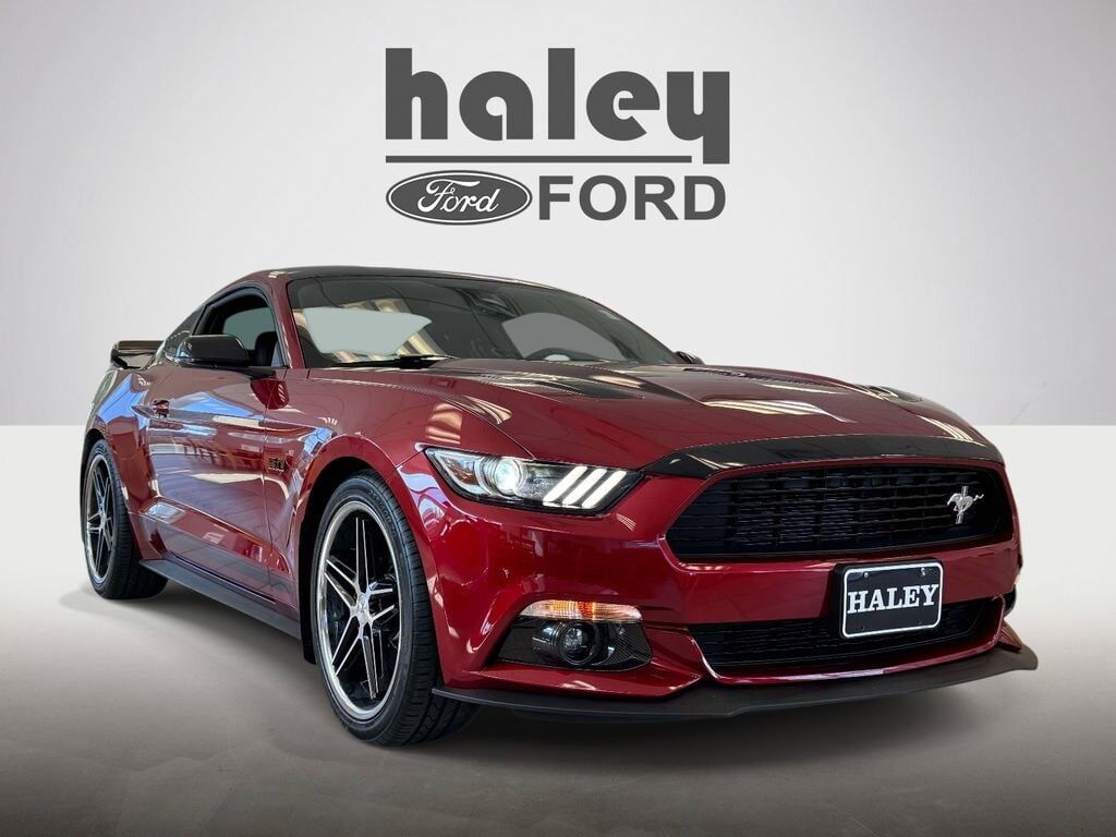 2017 FORD Mustang
