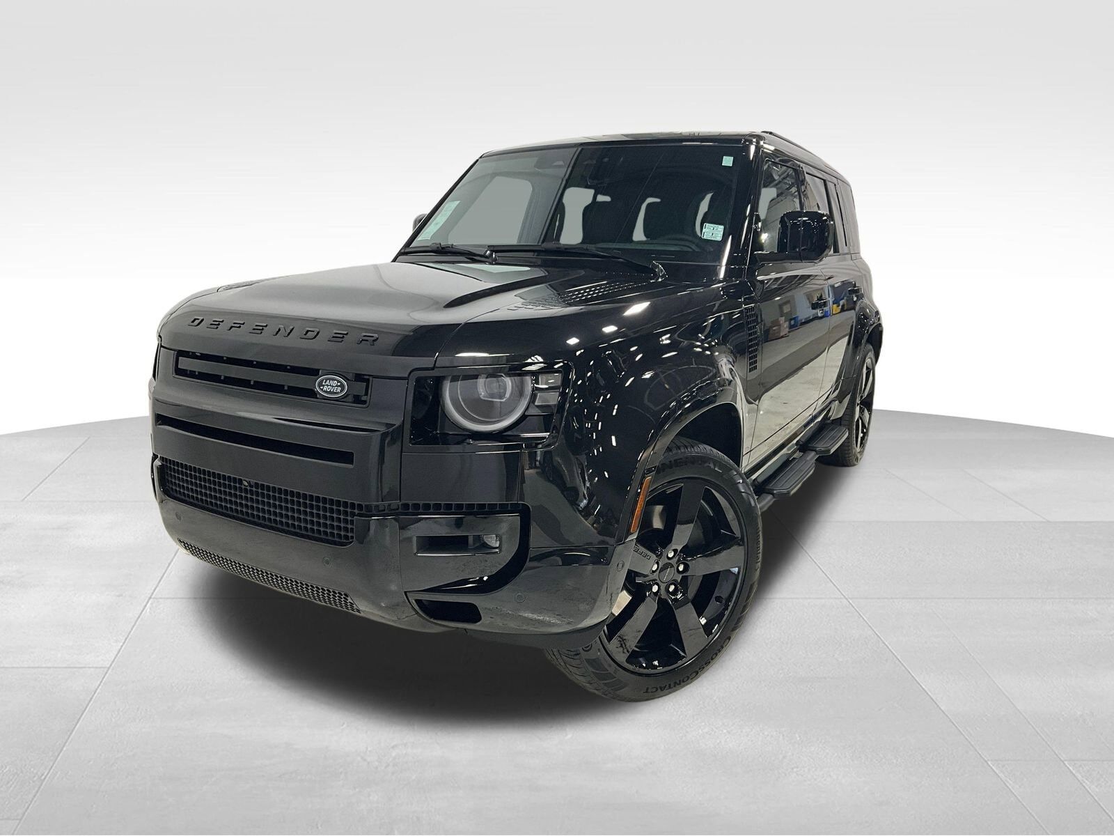 2026 LAND ROVER Defender