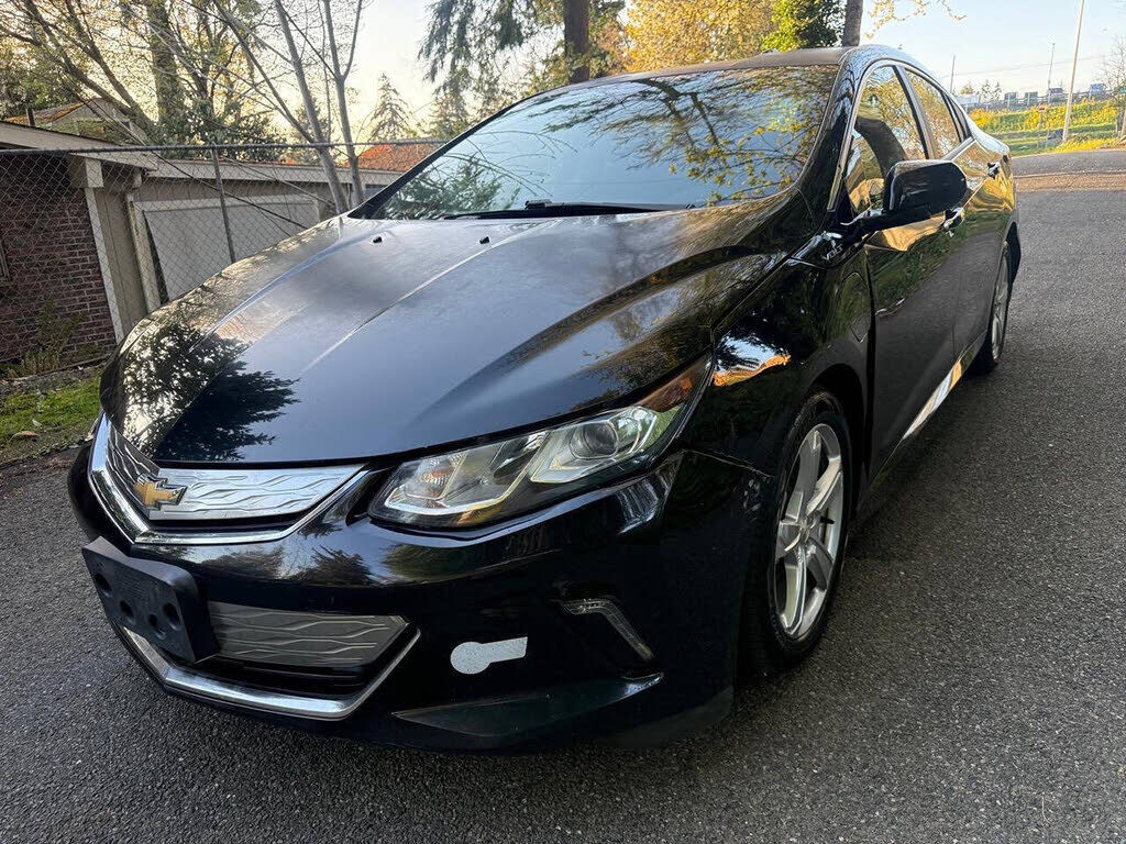 2017 CHEVROLET Volt