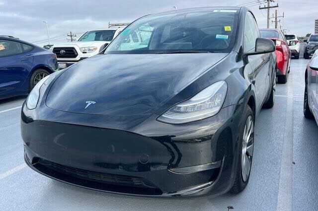 2021 TESLA Model Y