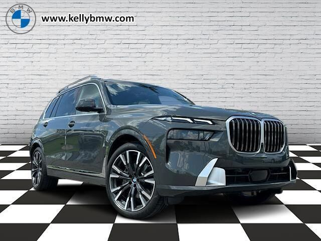 2025 BMW X7