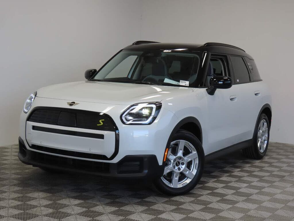 2025 MINI Countryman