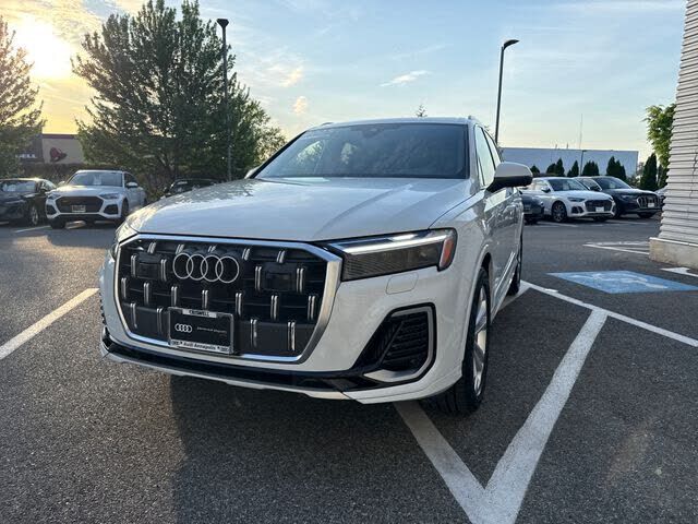 2025 AUDI Q7