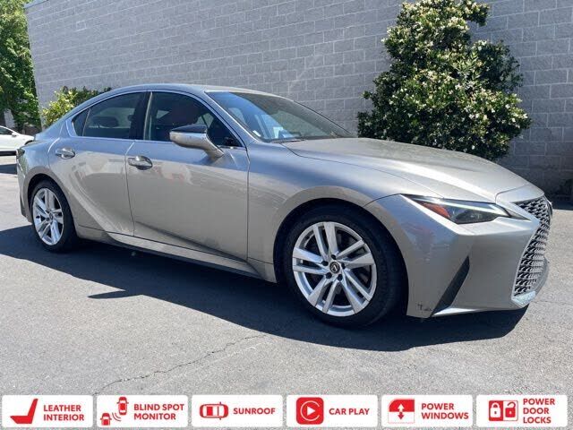 2023 LEXUS IS