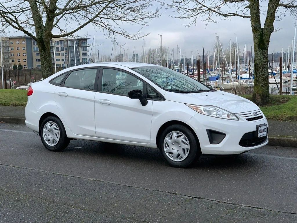2015 FORD Fiesta