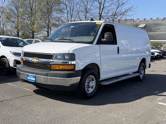 2024 CHEVROLET Express