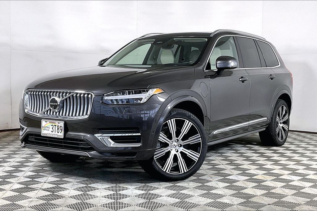 2024 VOLVO XC90