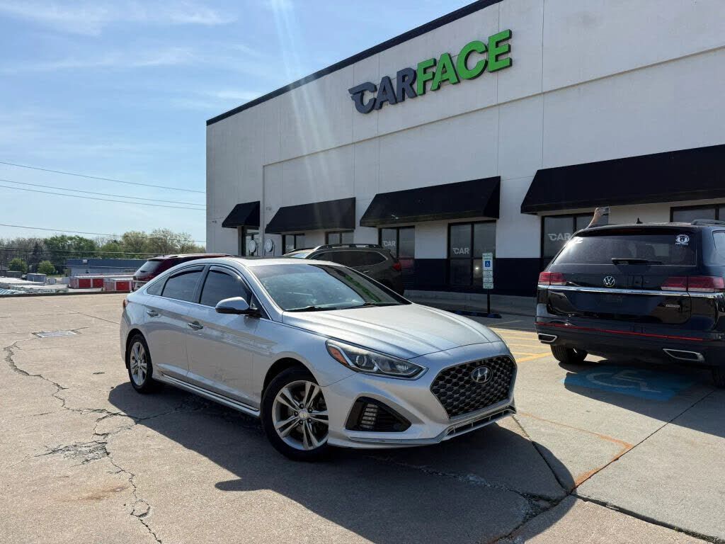 2019 HYUNDAI Sonata