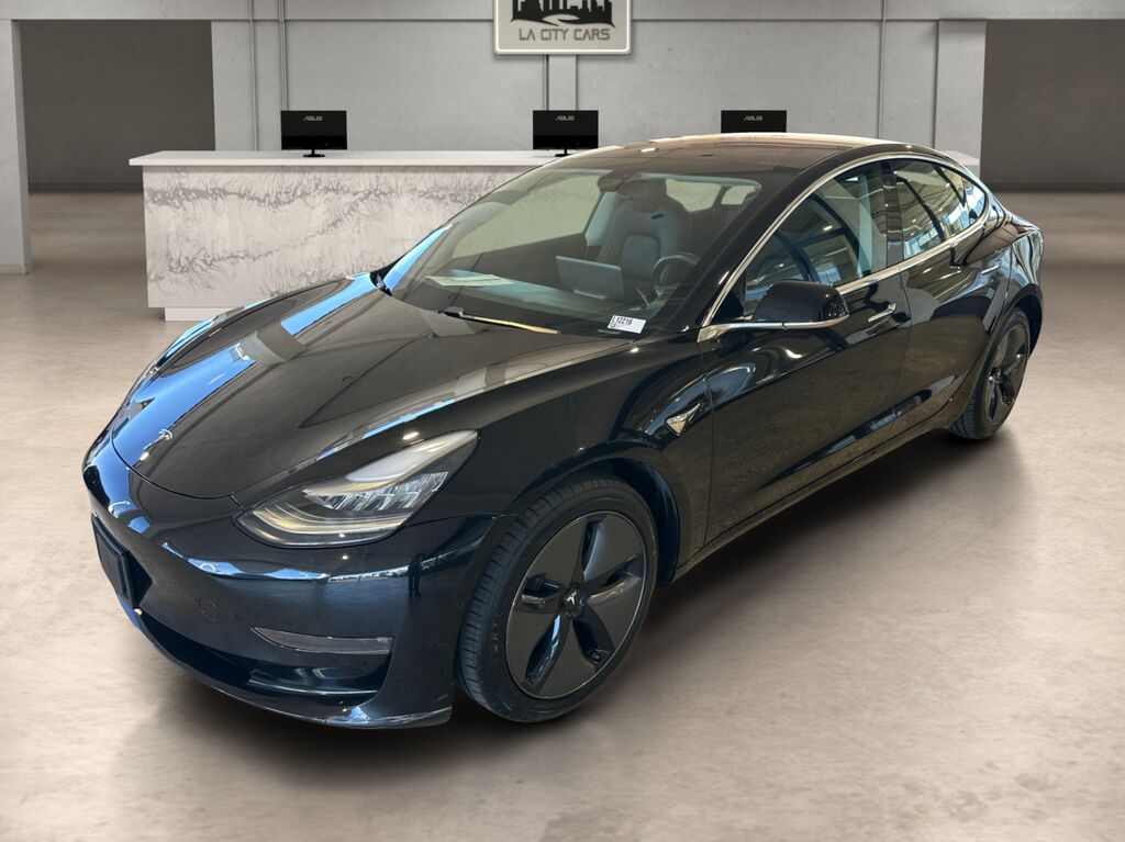 2018 TESLA Model 3