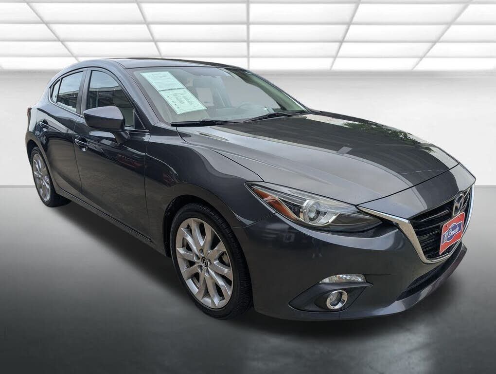 2015 MAZDA Mazda3