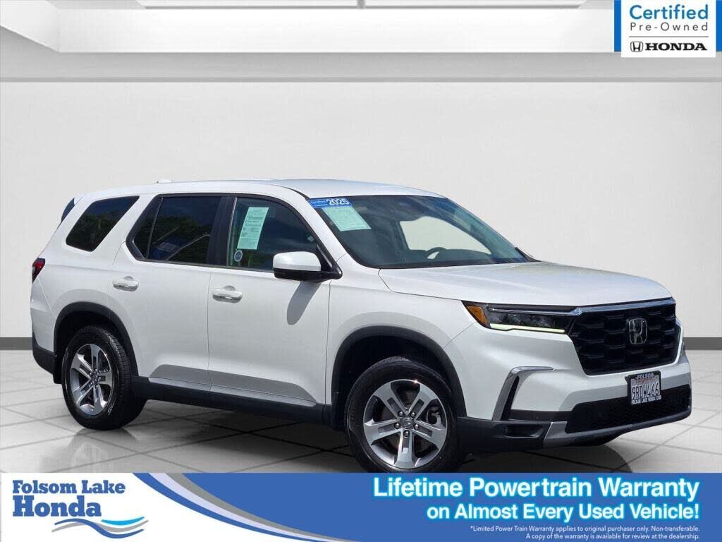 2025 HONDA Pilot