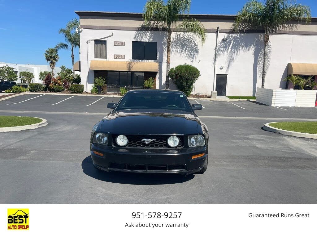 2005 FORD Mustang