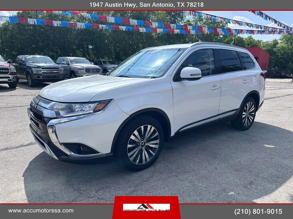2019 MITSUBISHI Outlander